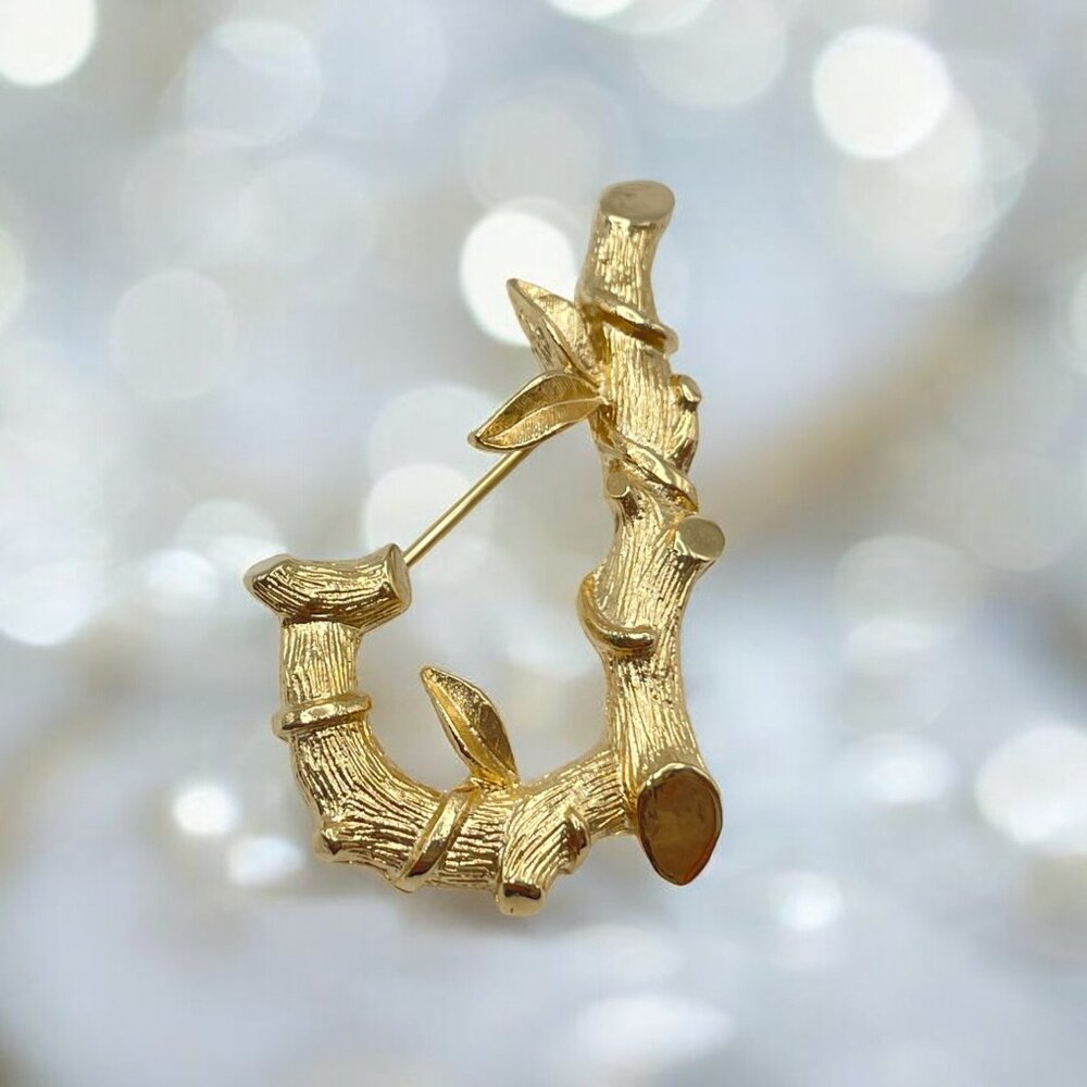 Vintage SARAH COVENTRY Letter 'J' Brooch Gold Tone Bamboo Style Designer Signed
